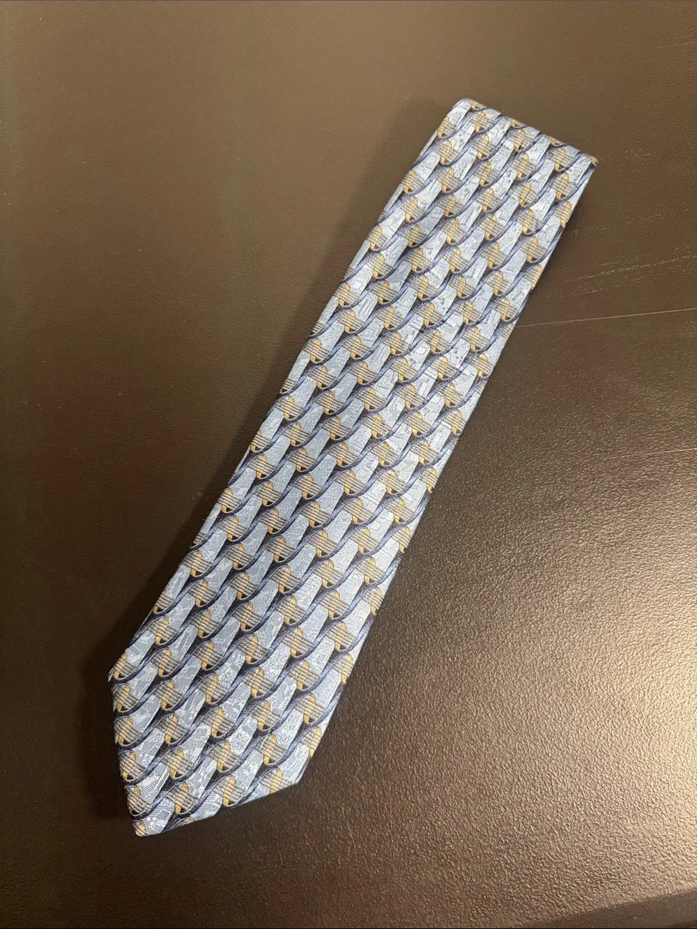 Ermenegildo Zegna mens light blue geometric 100% silk luxury neck tie EUC